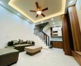 RẺ NHẤT KHU VỰC-- NHÀ ĐẸP, VỊ TRÍ ĐẸP, TT MỌI TIỆN ÍCH