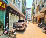 Bán nhà phố Chùa Láng, Đống Đa 56m, 5 tầng, mt 5m. Giá: 27 tỷ. LH: 0937158386