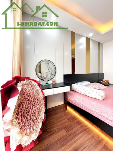 BÁN NHÀ NGUYỄN CHÍNH, 48M, 5T, THANG MÁY, Ô TÔ TRÁNH, Ở SƯỚNG, KINH DOANH, CHỈ 17,5 TỶ. - 2