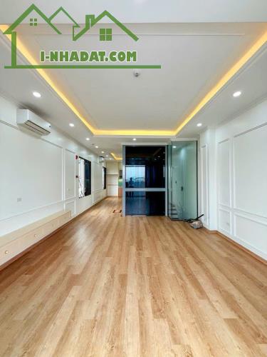 NHANH!NHÀ DÂN XÂY, MINH KHAI,CẦU DIỄN,T.MÁY,OTO,DT:40mx6T,8ty - 2