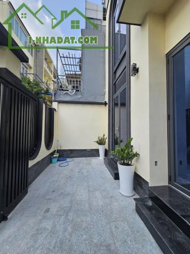 Villa mini Đường 61, Thảo Điền – Dt 102m² (7.4 x 14) x 3 tầng - 1