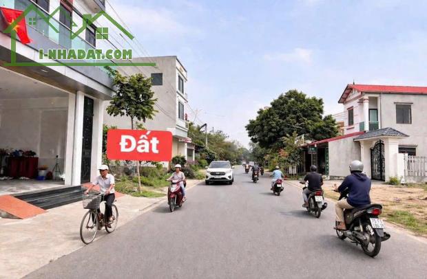 BÁN GẤP LÔ ĐẤT KINH DOANH HIẾM CỔNG CHỢ SỐ 8- KIM LONG- DT89m MT5m GIÁ CHỈ 2,18 TỶ SĐCC