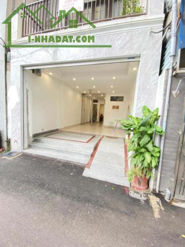 Bán gấp nhà đẹp lô góc thoáng thang máy-ô tô đổ cồng phố Xuân La 74M2 8T giá 26.2Tỷ