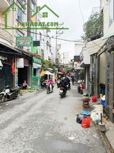 Bán nhà 2,5 tầng cũ mặt đường Nguyễn Tường Loan - 3