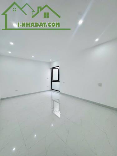 ĐẤP HỘP!NHÀ NGỌA LONG,LÔ GÓC,30M RA OTO,THANG MÁY,TẶNG NỘI THẤT,DT:40Mx6T.8ty - 1