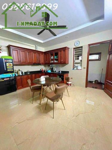 🏢 BÁN LIỀN KỀ PHÂN LÔ HOÀNG VĂN THÁI - 90M2 - 4 TẦNG - Ô TÔ TRÁNH VỈA HÈ - 34,5 TỶ - 3