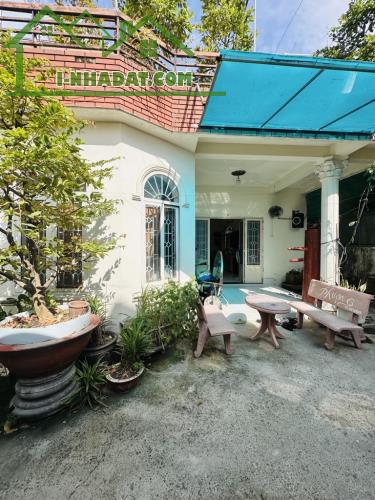 T2310 🏰🏰 Biệt thự kiểu Pháp 298m2 Lê Đức Thọ giá ngợp bất ngờ