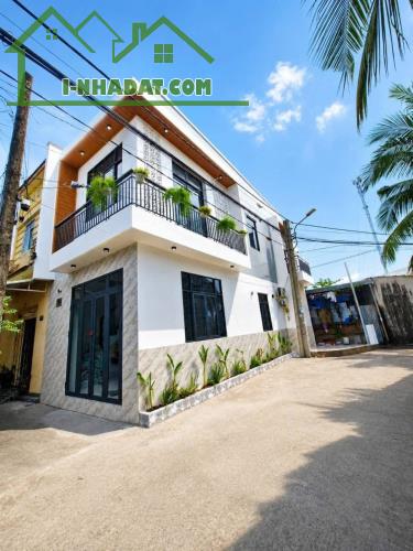 BÁN NHÀ 1T1L - GÓC 2 MẶT TIỀN Hẻm (thông). Tặng Nội Thất mới đẹp