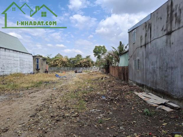 Đất Bình Dương 2700m2 cho thuê tự do kinh doanh sáng tạo - 3