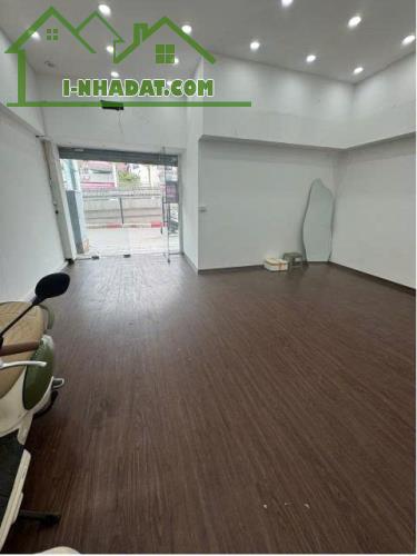 Chính chủ cho thuê cửa hàng mặt phố vị trí đẹp số 33 phố Chùa Bộc, Đống Đa, HN - 3