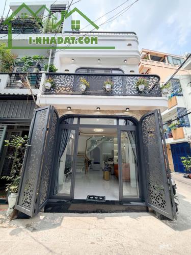 Nhà đẹp Phú Nhuận tìm chủ mới - HXH thông Thích Quảng Đức, lô góc 45m2, 3PN, giá 7.67 tỷ