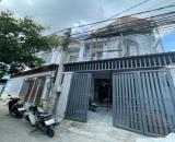 Nhà 1 lầu 1 trệt đường ô tô thông ,3.5 tỷ _79m2 sát chợ Hóa An