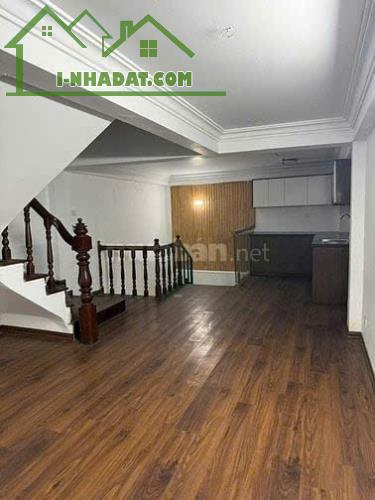 CHO THUÊ NHÀ NGUYÊN CĂN MẶT PHỐ SỐ 13 LÊ ĐẠI HÀNH - P.LÊ ĐẠI HÀNH - Q.HAI BÀ TRƯNG - 3