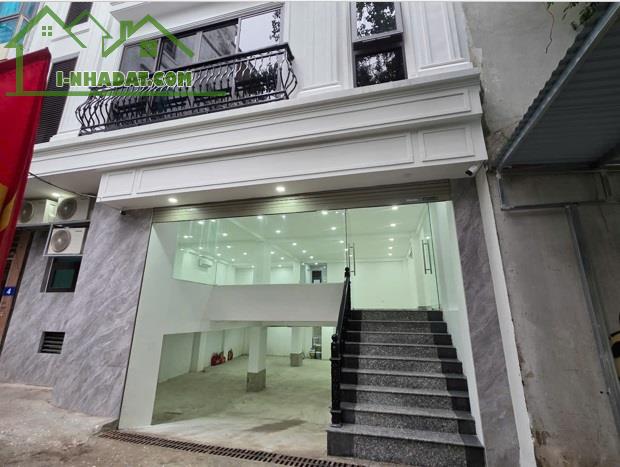 ⭐Chính chủ cho thuê tòa nhà 6 tầng mới làm VP - KD tại phường Nghĩa Đô, Cầu Giấy, HN