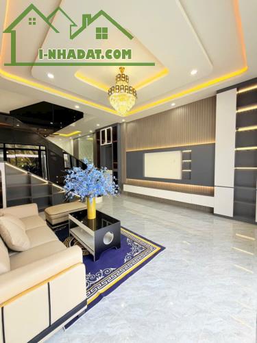 Nhà Lầu GÓC 2 MẶT TIỀN. Gần Ngã 3 Hòa Tịnh - KCN Tân Hương. Đồng Tháp (Tiền Giang cũ) - 2