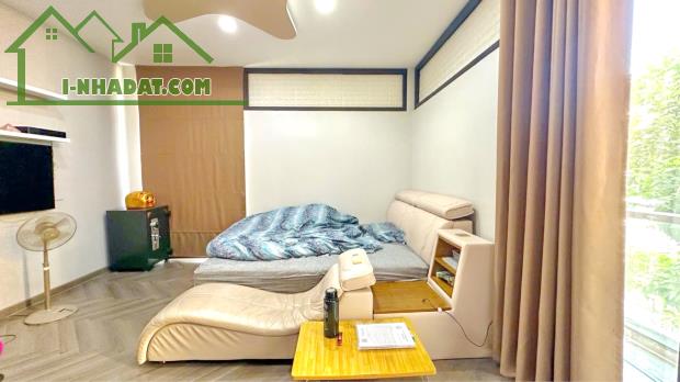 BIỆT THỰ KIỀU ĐÀM QUẬN 7 – 175M2 – LÔ GÓC 2MT – GẦN LOTTE MART - 3