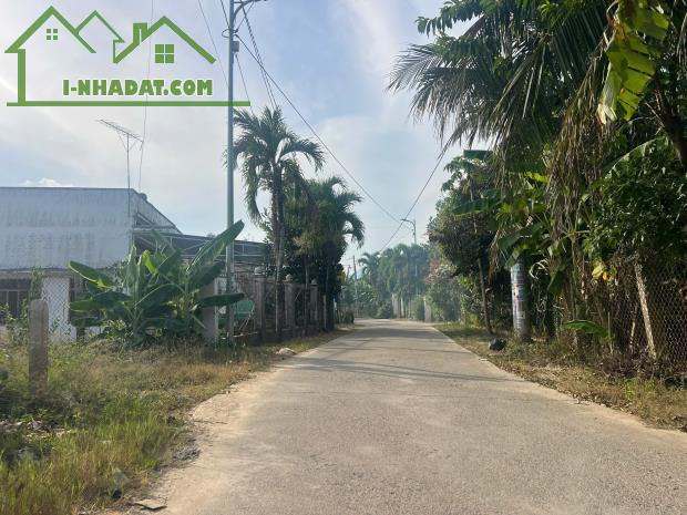 Bán đất Diên Phước mặt tiền đường Phước Tuy rộng rãi phù hợp xây biệt thự vườn