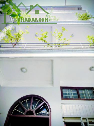 Bán nhà Mặt ngõ 211 phố Khương Trung thông vành đai 2.5, 133 m2, sổ hồng - 2