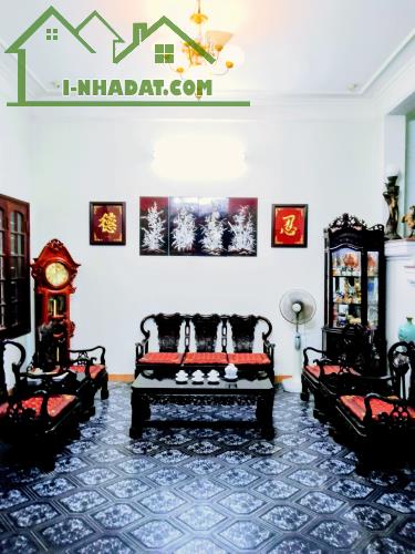 Bán nhà Mặt ngõ 211 phố Khương Trung thông vành đai 2.5, 133 m2, sổ hồng - 4
