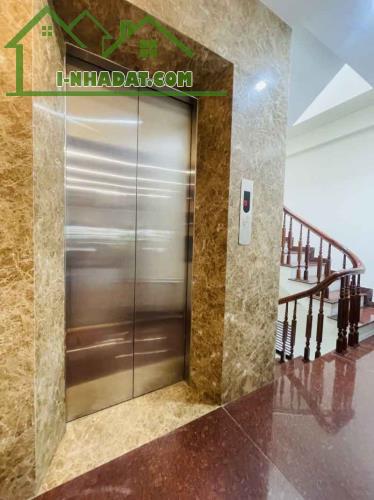 Nhà đẹp 5 tầng Trần Xuân Soạn, Hai Bà Trưng, thang máy cuối, 60 triệu/tháng, 0985696268