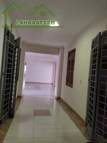 Cho thuê căn hộ chung cư phố Trần Quý Kiên Cầu Giấy 11 triệu/tháng - 4