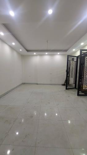 Bán 1 căn nhà như ý tại Uy Nỗ 45m2, 4T, mt 7m, 4.x tỷ, Đông Anh, gần hồ, ô tô tránh. - 1