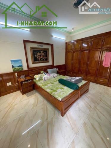 Bán Gấp Giá Rẻ Nhà MTKD đường Võ Thành Trang Tân Bình DT khủng 5x24 3 Tầng chỉ 14.5 Tỷ - 1
