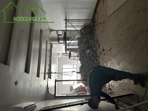 Bán nhà mặt tiền tuyến 2 Trần Nguyên Hãn