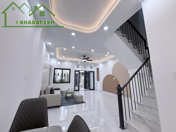 Cực Hiếm Nhà Hiệp Bình Chánh 3.3 tỷ _ 75m² Hẻm Ô Tô – 4PN 3WC – Ở Ngay gần Phạm Văn Đồng - 1