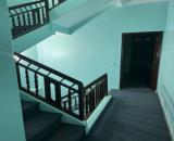 Cho thuê nhà 4 tầng Tây Sơn, Đống Đa. Giá: 25tr/ tháng. LH: 0327536893