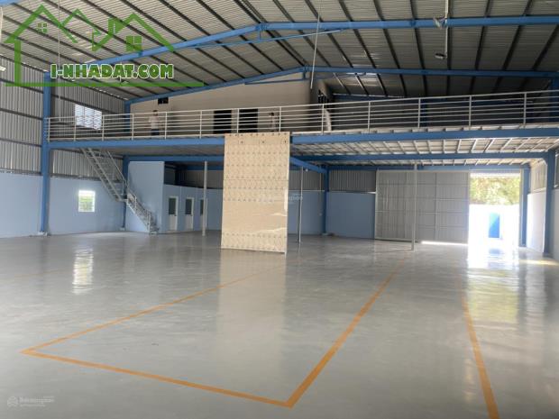 Cho thuê nhà xưởng 550m2 tại Nguyễn Ảnh Thủ - Q12. Xe container đỗ cửa - 4