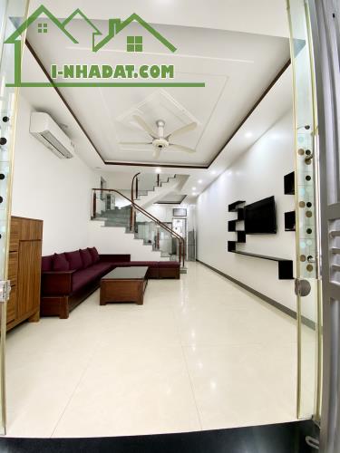 Nhà 3 Tầng 52 M sân cổng riêng Kiều Hạ Đông Hải Hải An - 1