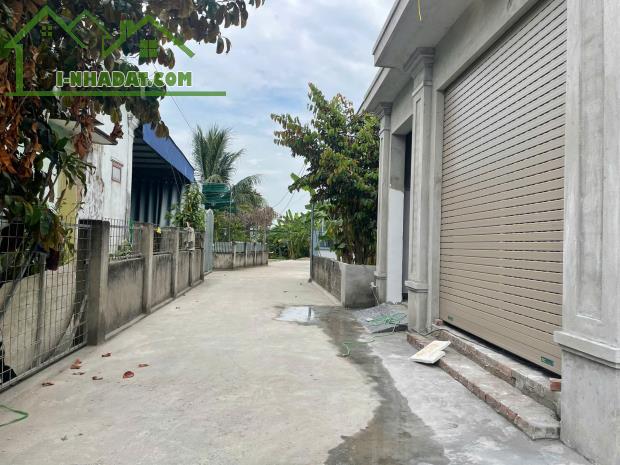 Bán nhà liên am nhà cấp bốn 2 phòng ngủ 1 khách 1 bếp