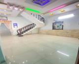 Bán nhà 3 Tầng 2 MẶT TIỀN siêu hiếm kinh doanh đa ngành,gần ĐHQG TPHCM