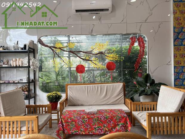 SANG QUÁN CAFE KẾT HỢP WORKSHOP HANMADE NGÃ TƯ SUNG SƯỚNG CÀ MAU - 2