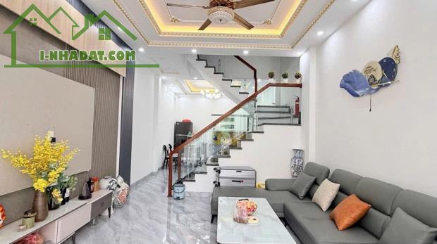 BÁN NHÀ MẶT PHỐ LÊ CHÂN - 5M MẶT TIỀN GIÁ RẺ