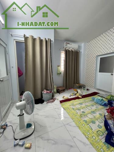 Giảm 500tr Gấp Bán Mặt tiên Kinh Doanh chợ Bình Thành 100m2 ,2 Tầng Nhỉnh 4 tỷ - 4