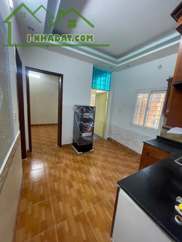 CHO THUÊ CĂN HỘ 2N1K – FULL ĐỒ – 50M²- Võ Chí Công – Hoàng Quốc Việt giá 6tr - 1