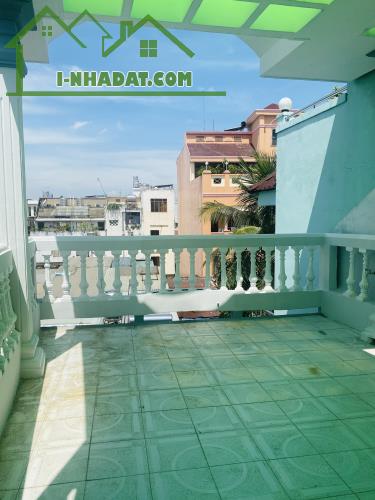 Nhà đẹp giá tốt! Chốt nhanh! 1 số căn đẹp đúc 4 tầng hẻm thông gần LĐHành - Lữ Gia, ngã 4 - 1