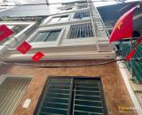 Bán căn nhà 5 tầng chính chủ ở phố Tạ Quang Bửu