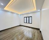 Bán nhà phố Trần Nguyên Hãn 76m2 giá 9,5 tỉ