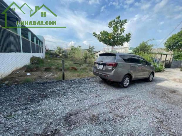 Bán đất thổ cư đường oto ấp 6 , Thạnh Đức dt 300m2 full thổ giá 1,85 tỷ - 1