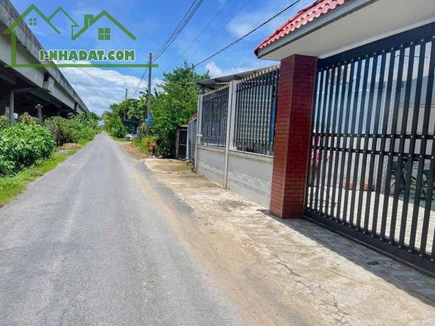 Bán đất thổ cư đường oto ấp 6 , Thạnh Đức dt 300m2 full thổ giá 1,85 tỷ - 3