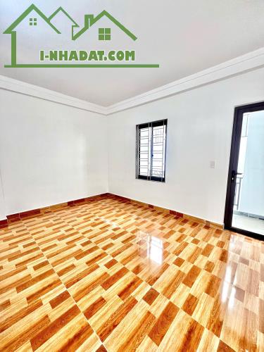 Bán nhà 4 tầng xây mới sân cổng riêng Khúc Hạo Thiên Lôi - 5