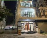 BÁN GẤP SIÊU PHẨM DUY NHẤT 1 CĂN NHÀ QUẬN 10, đang cho thuê 21tr/thá GIÁ 3 TỶ9 TL, lh ngay