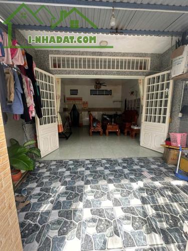 01. cho thuê nhà 2 PN hẻm 286 Cmt8