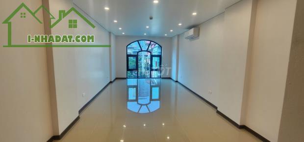 CHO THUÊ NHÀ 1 HẦM+7 TẦNG, CÓ THÁNG MÁY, DT 55M2- SỐ 11 NGÕ 6 MẠC THÁI TỔ, P.YÊN HÒA, CẦU - 3