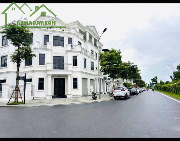 Bán Shophouse 5 tầng thô khu San Hô Vinhome Marina
