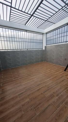 Bán nhà giảm sâu cắt lỗ hẻm xe tải sát Mặt tiền Thạnh xuân 25 Quận 12 - 1