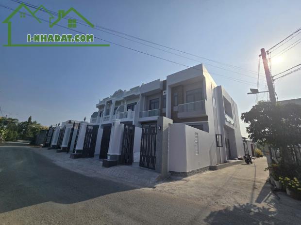 NHÀ ĐẸP – GIÁ TỐT CẦN BÁN GẤP NHÀ Tại Xã Mỹ Lộc, Huyện Cần giuộc, Long An